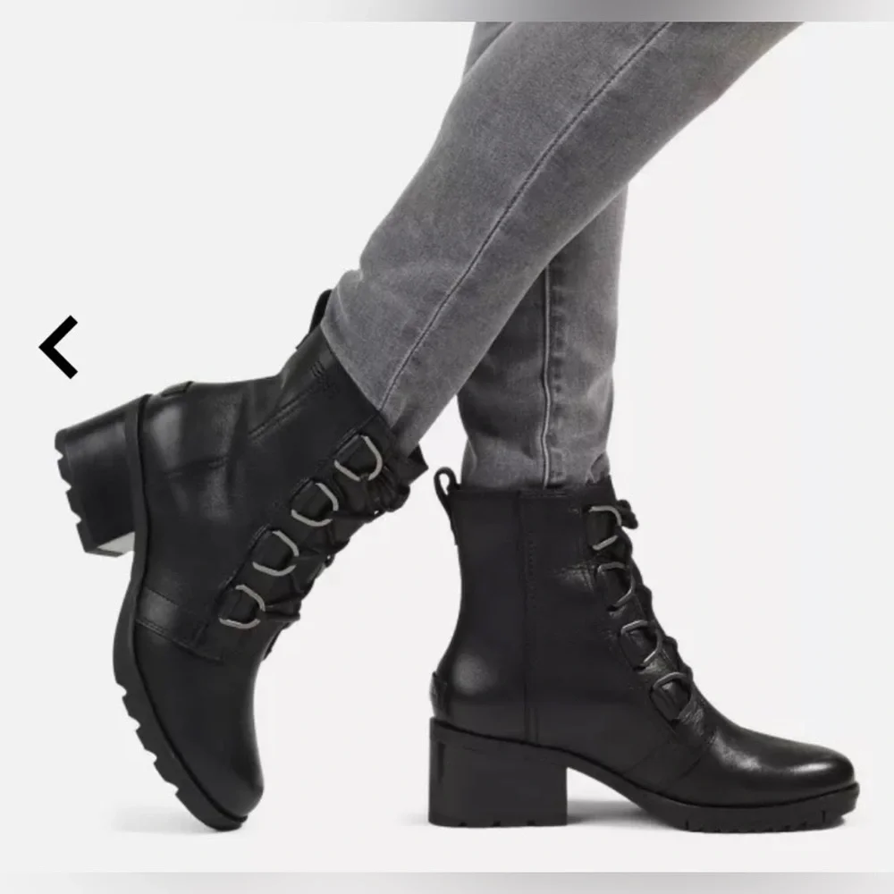 Sorel Black Lace Up Waterproof Boots for Women - Picture 1 of 9